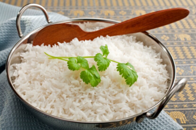 শরীরে পুষ্টি জোগায় ধনেপাতায় (Coriander Leaves) প্রচুর পরিমাণে ম্যাগ্নেশিয়াম, ক্যালশিয়াম, ভিটামিন এ, সি এবং পটাশিয়াম থাকে। শরীরে পুষ্টি জোগাতে ও সুস্বাস্থ্য বজায় রাখতে সহায়ক এই উপাদানগুলি।