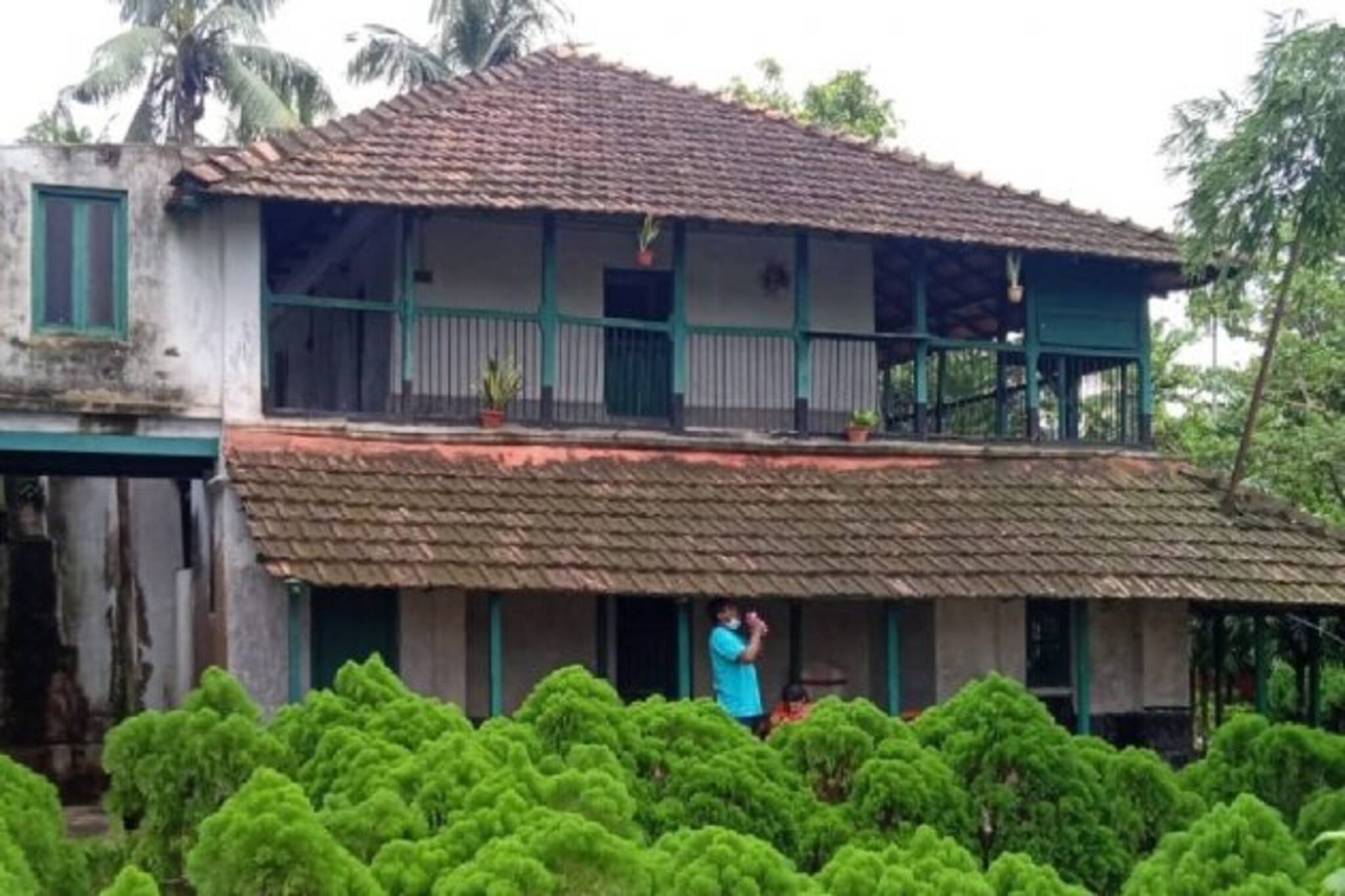 পুজোয় শান্ত নিরিবিলিতে সময় কাটাতে চান? একদিন ঘুরে আসুন শরৎচন্দ্রের বাসভবনে