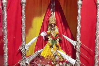 জয়পুর রাজবাড়ির 'সোনার দুর্গা'। 