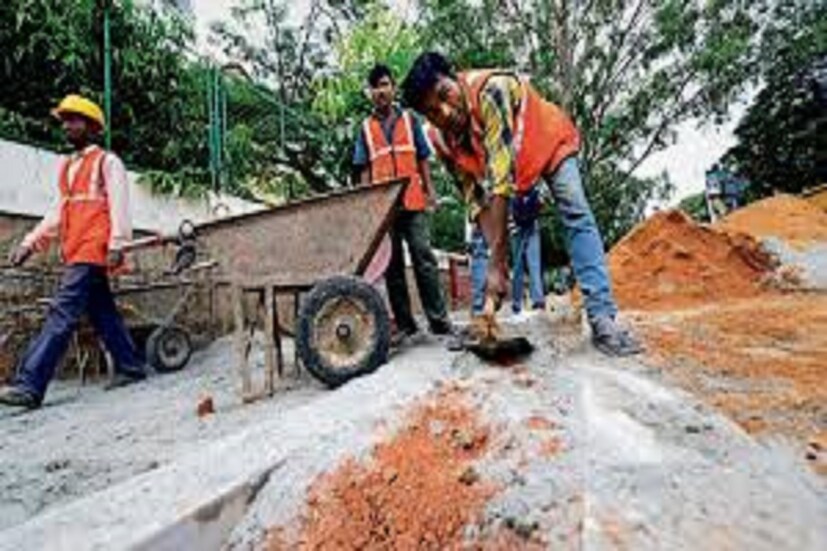 এই পর্যন্ত ই-শ্রম পোর্টালে (E-Sharam Portal) এক কোটিরও বেশি শ্রমিক নিজেদের নাম নথিভুক্ত করেছেন ৷ প্রতীকী ছবি ৷