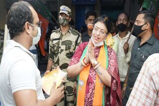 প্রচারে নতুন কৌশল প্রিয়াঙ্কা টিবরেওয়ালের।