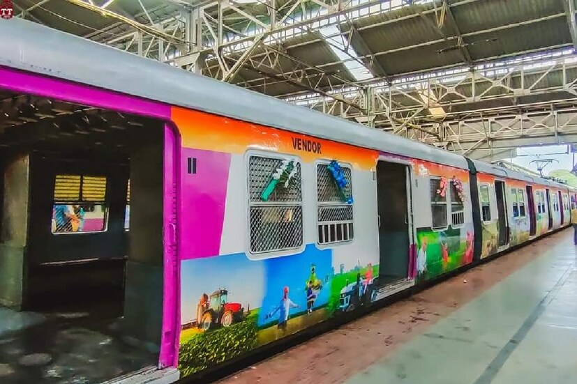 যেটা মনে রাখতে হবে এক্ষেত্রে, সেটা হল আপনি তৎকাল টিকিট বুকিংয়ের সময়ে ট্রেন এবং ক্লাস নির্বাচন করুন। এরপরে যখন যাত্রীর বিবরণ চাওয়া হবে, তখন ed Existing-এ ক্লিক করুন।
