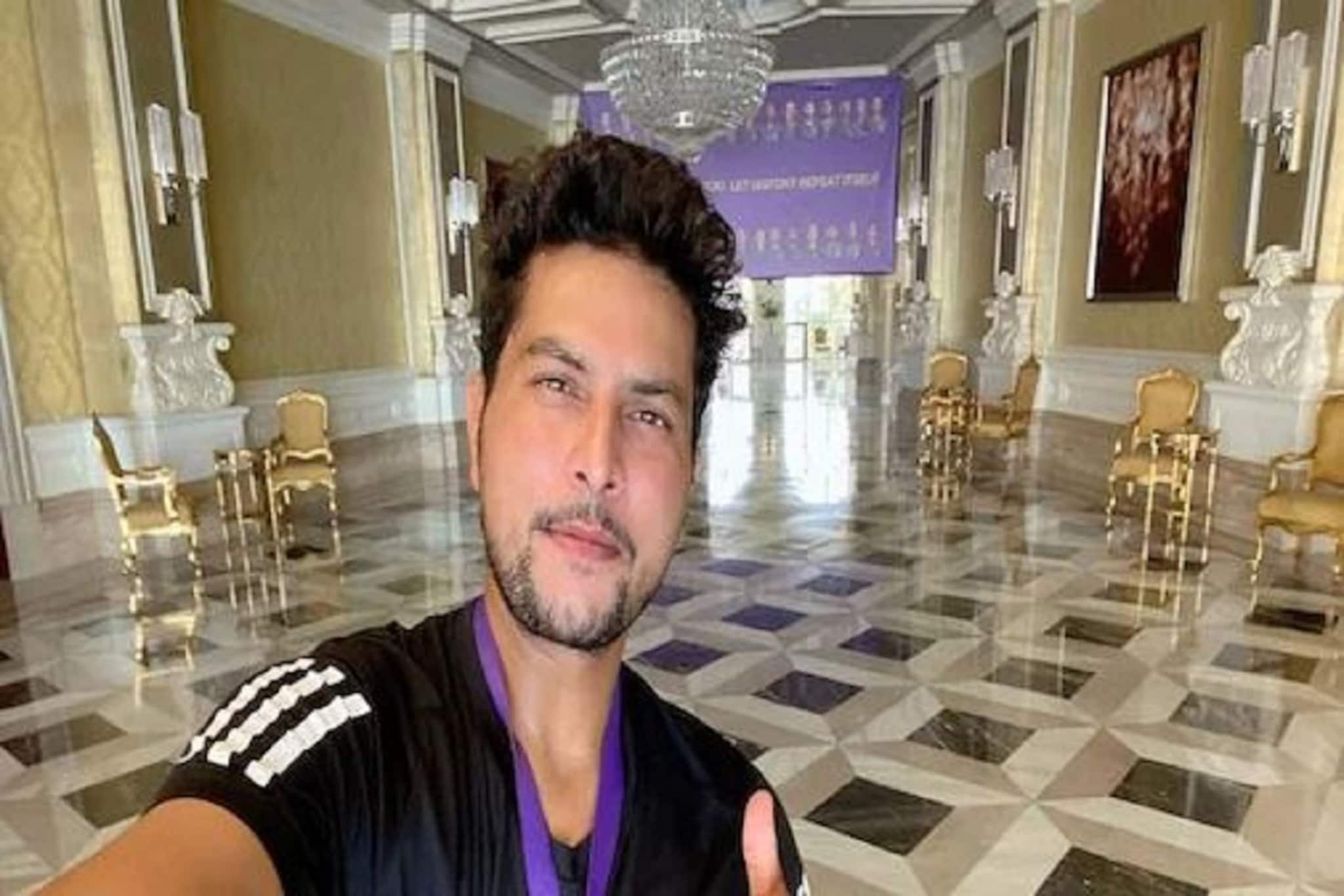 IPL 2021: চোটের কারণে টুর্নামেন্ট থেকে ছিটকে গেলেন Kuldeep Yadav