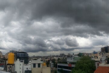 আজও উত্তরবঙ্গে ভারী বৃষ্টি,নিচু এলাকা প্লাবনের আশঙ্কা,দক্ষিণবঙ্গে কী পূ্র্বাভাস?