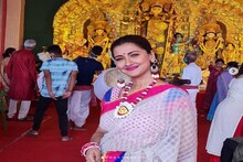 সাদা-গোলাপি শাড়িতে দিদি নম্বর ওয়ান রচনা ! ছোটবেলার বন্ধুদের নিয়ে মাতলেন পুজোয়