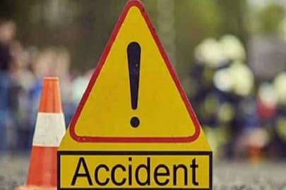  হরিয়ানায় বেপরোয়া গতিতে বিয়েবাড়ির ৫ অতিথিকে পিষে দিল গাড়ি, মৃত ২!