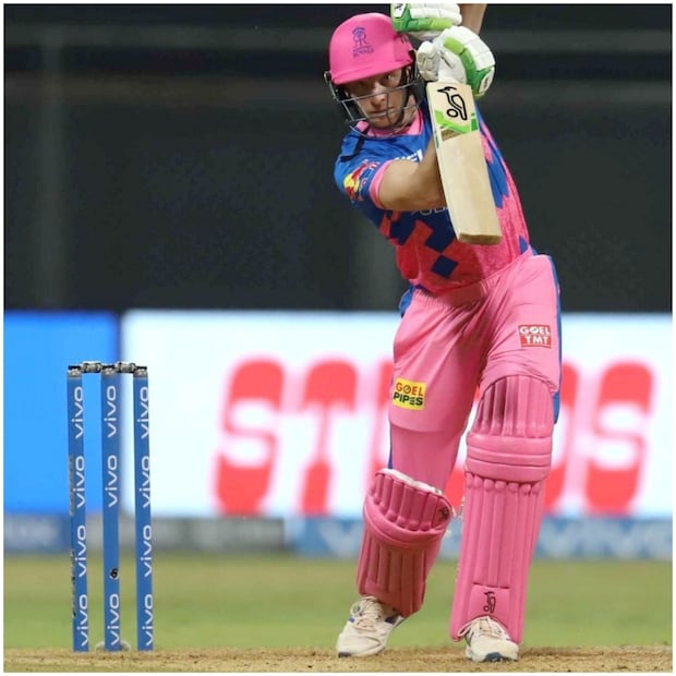 জোস বাটলারও ব্র্যান্ড এন্ডোর্সমেন্ট ও আইপিএল খেলে মোটা টাকা রোজগার করেন ৷ তিনি ইংল্যান্ডের টেস্ট দলের সহ অধিনায়ক ৷ ক্রিকেটের বহু দিগ্গজের থেকে অনেক বেশি টাকা রোজগার করেন ৷ ছবি সৌজন্যে পিটিআই ৷ 