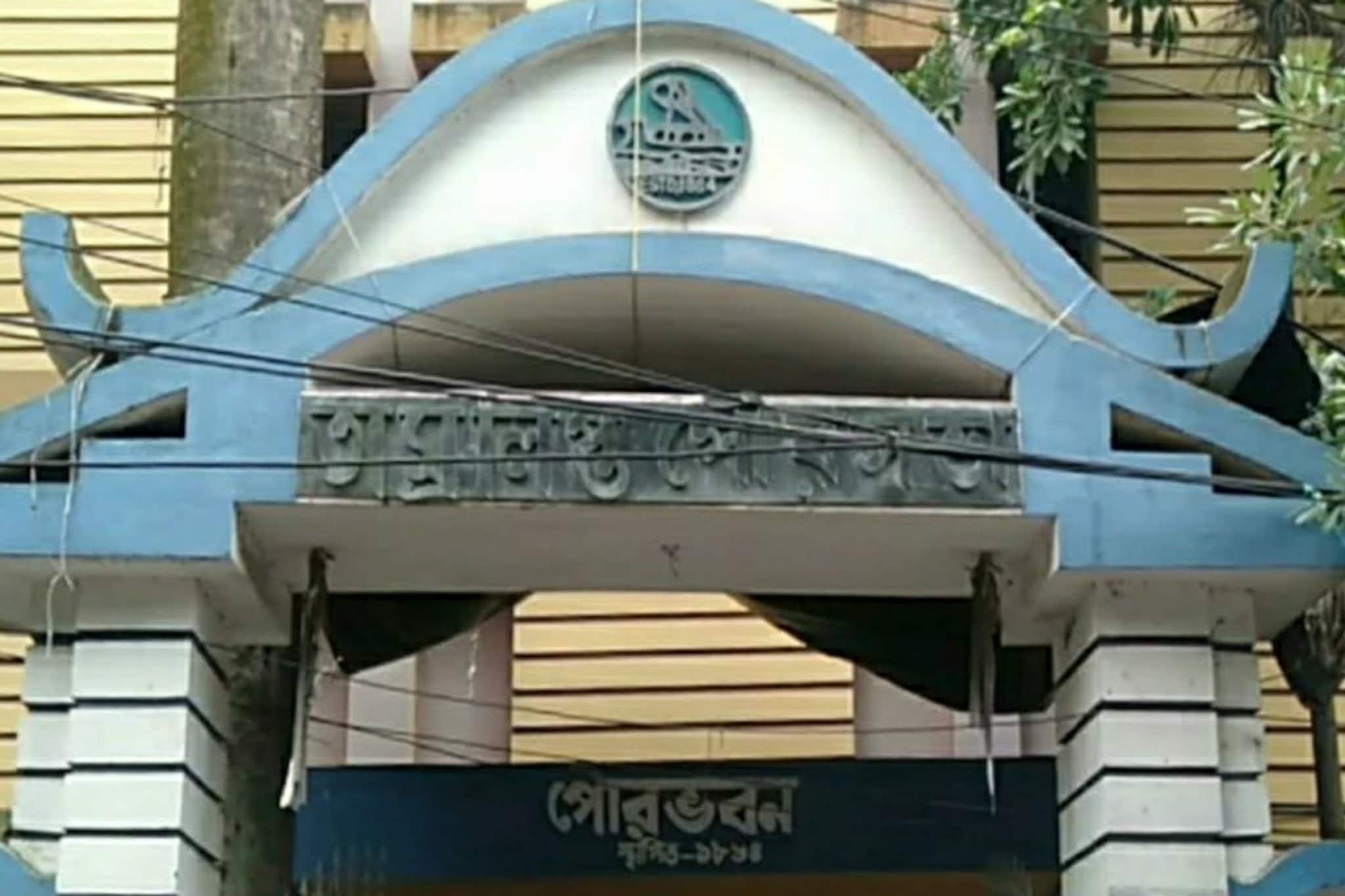 তমলুক শহরে মহিষাসুরমর্দিনী নৃত্য অনুষ্ঠানে বিরোধী দলনেতা শুভেন্দু অধিকারী