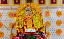 শুধু দেবীর মস্তক পুজো ! দেবশালার বক্সি পরিবারের পুজো এক বিস্ময়