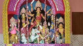 মহঃবাজারে দেবী দুর্গার পাহারায় থাকেন ভদ্রা