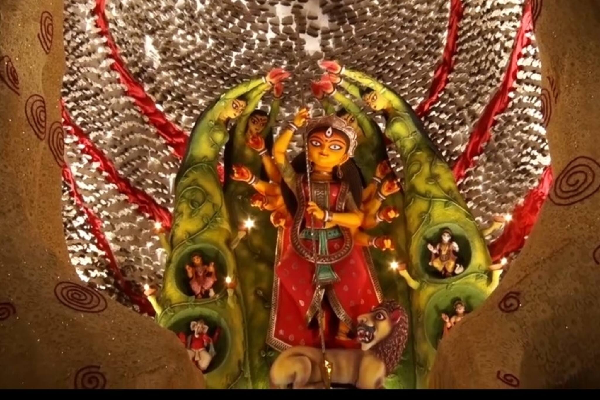 হাওড়ার সেরা দুর্গাপুজাগুলি নিয়ে জেলার পুজো পরিক্রমা, দেখুন...