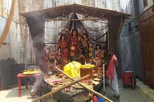 অধিবাসীবৃন্দের থিম টেক্কা দিচ্ছে কলকাতার বড়ো থিম পুজোগুলিকেও, দেখুন... অধিবাসীবৃন্দের থিম টেক্কা দিচ্ছে কলকাতার বড়ো থিম পুজোগুলিকেও, দেখুন...