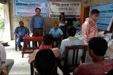 মৎস্যচাষীদের উন্নতিতে উদ্যোগী ICAR-CIFA, প্রত্যেক চাষীকে দিল ২৫ কেজি খাবার