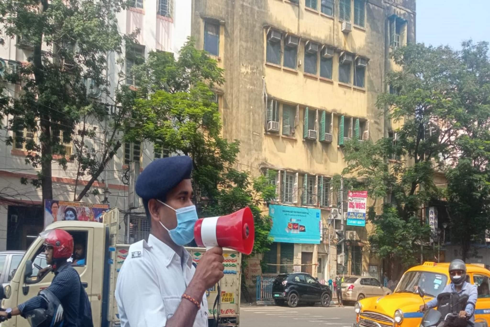 Kolkata Coronavirus | Police Checking: বেনজির কড়া হচ্ছে পুলিশ, মাস্ক না পরলে এবার অপেক্ষায় বড় ভোগান্তি! শুরু ধরপাকড়...