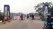 ক্ষতিগ্রস্ত বালাসন সেতু পরিদর্শনে রাজু বিস্ত, দেখুন... ক্ষতিগ্রস্ত বালাসন সেতু পরিদর্শনে রাজু বিস্ত, দেখুন...