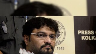 ফেলে আসা সংসার নিয়ে বাবুলের বিস্ফোরক তোপ। ফেলে আসা সংসার নিয়ে বাবুলের বিস্ফোরক তোপ।