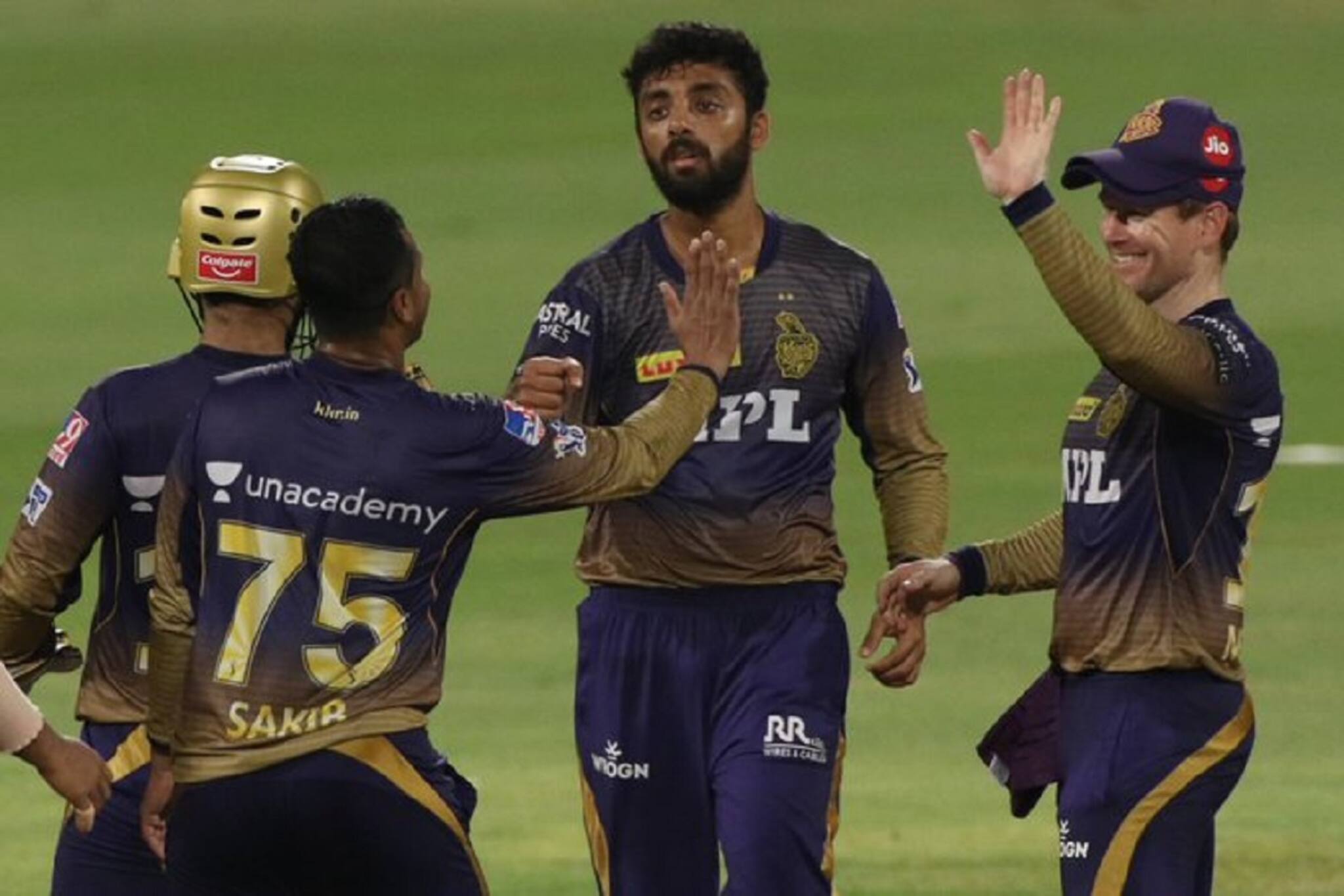 IPL 2021: KKR vs DC Playoff: ফাইনালের টিকিট পেতে কেকেআরের টার্গেট ১৩৬