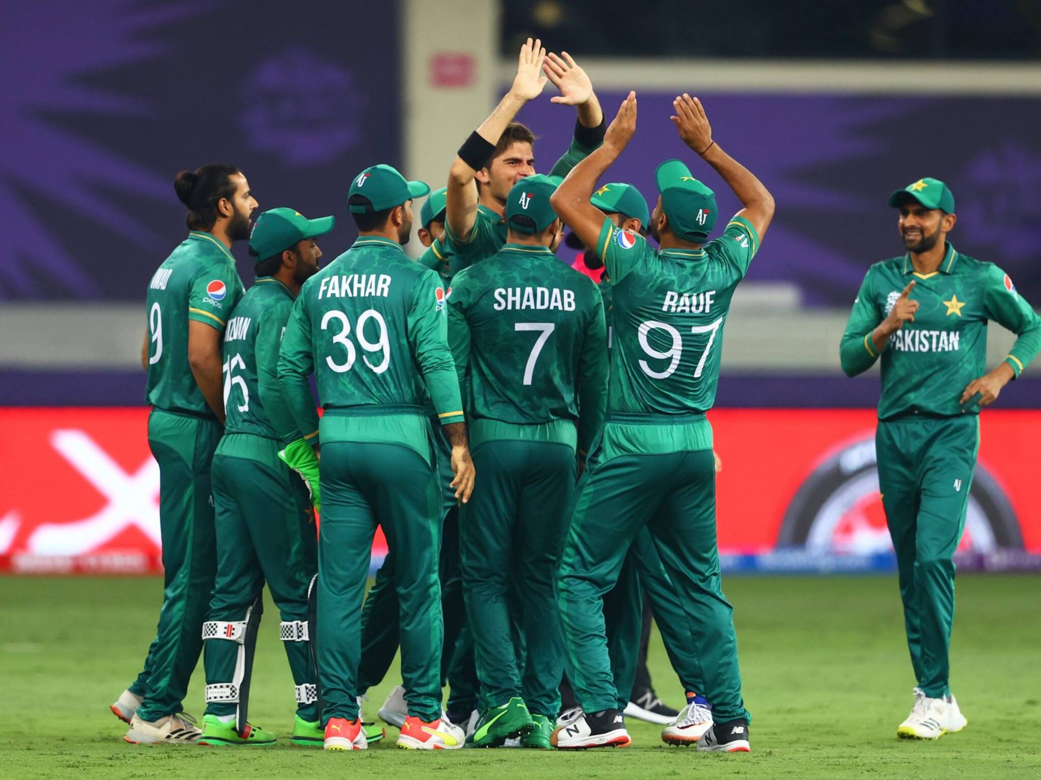 India vs Pakistan: শুরুতেই আউট রোহিত-রাহুল ! পাওয়ারপ্লে-তে ৩ উইকেট হারাল ভারত