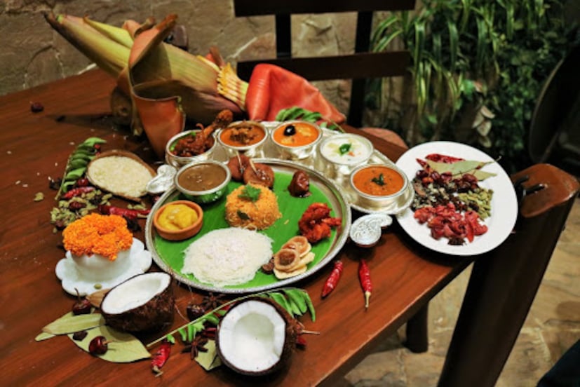 ভিভান্তার ‘মিন্ট’ রেস্তোরাঁও কম যায় না ৷ দুর্দান্ত পুজো স্পেশাল খাবারের আয়োজন রয়েছে সেখানেও ৷ দুপুর ১২.৩০ মিনিট থেকে বিকেল ৪টে পর্যন্ত লাঞ্চ এবং সন্ধে ৭.৩০ মিনিট থেকে রাত ১২টা পর্যন্ত ডিনারের সময় এই রেস্তোরাঁয় ৷ বুফের দাম- ১৭৫০ টাকা + জিএসটি ৷