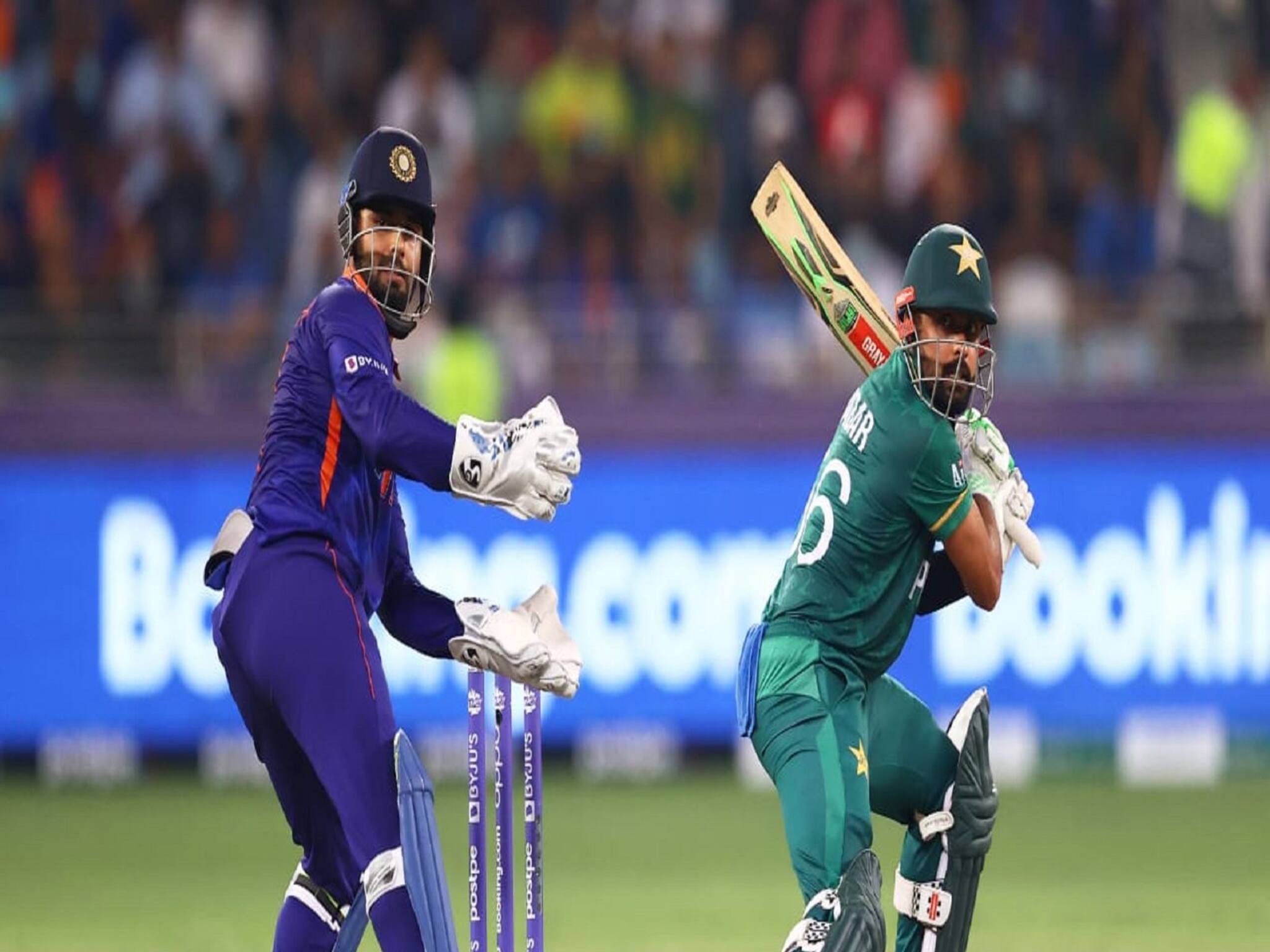 Pakistan beat India : ৬-০ হল না, বাবর, রিজওয়ানের ব্যাটে বিশ্বকাপে প্রথমবার ভারতকে হারাল পাকিস্তান
