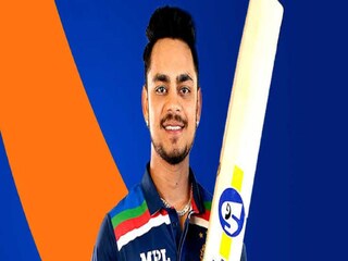 বোল্টকে সামলাতে ফেরানো হতে পারে বাঁহাতি ঈশানকে