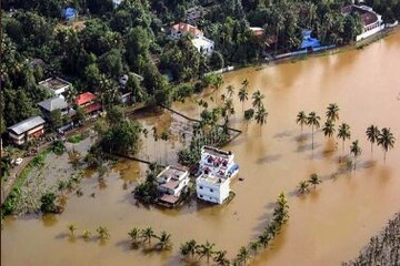 বন্যার জলে মুছে গিয়েছে বহু এলাকা, কেরলের বন্যায় মৃত বেড়ে ২৫! জারি উদ্ধারকাজ...