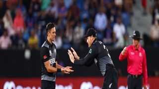 বোল্ট তিন উইকেট নিয়ে ভারতকে হারানোর ক্ষেত্রে বড় ভূমিকা রাখলেন বোল্ট তিন উইকেট নিয়ে ভারতকে হারানোর ক্ষেত্রে বড় ভূমিকা রাখলেন