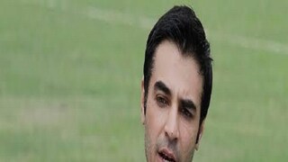 বাবর আজমকে ধুয়ে দিলেন সালমান বাট