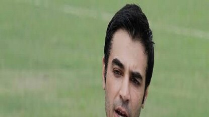 বাবর আজমকে ধুয়ে দিলেন সালমান বাট বাবর আজমকে ধুয়ে দিলেন সালমান বাট