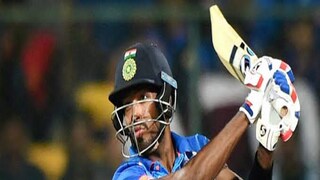 হার্দিক পান্ডিয়াকে যেকোনো মূল্যে দলে রাখতে চান সেহওয়াগ