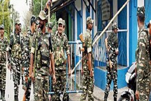 বাহিনী নিয়ে বড় সিদ্ধান্ত, চার কেন্দ্রের উপনির্বাচনে রাশ আলগা করতে চায় না কমিশন বাহিনী নিয়ে বড় সিদ্ধান্ত, চার কেন্দ্রের উপনির্বাচনে রাশ আলগা করতে চায় না কমিশন