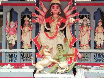 Durga Puja 360°: গত বছরের সন্তোষপুর ত্রিকোণ পার্কের পুজো
