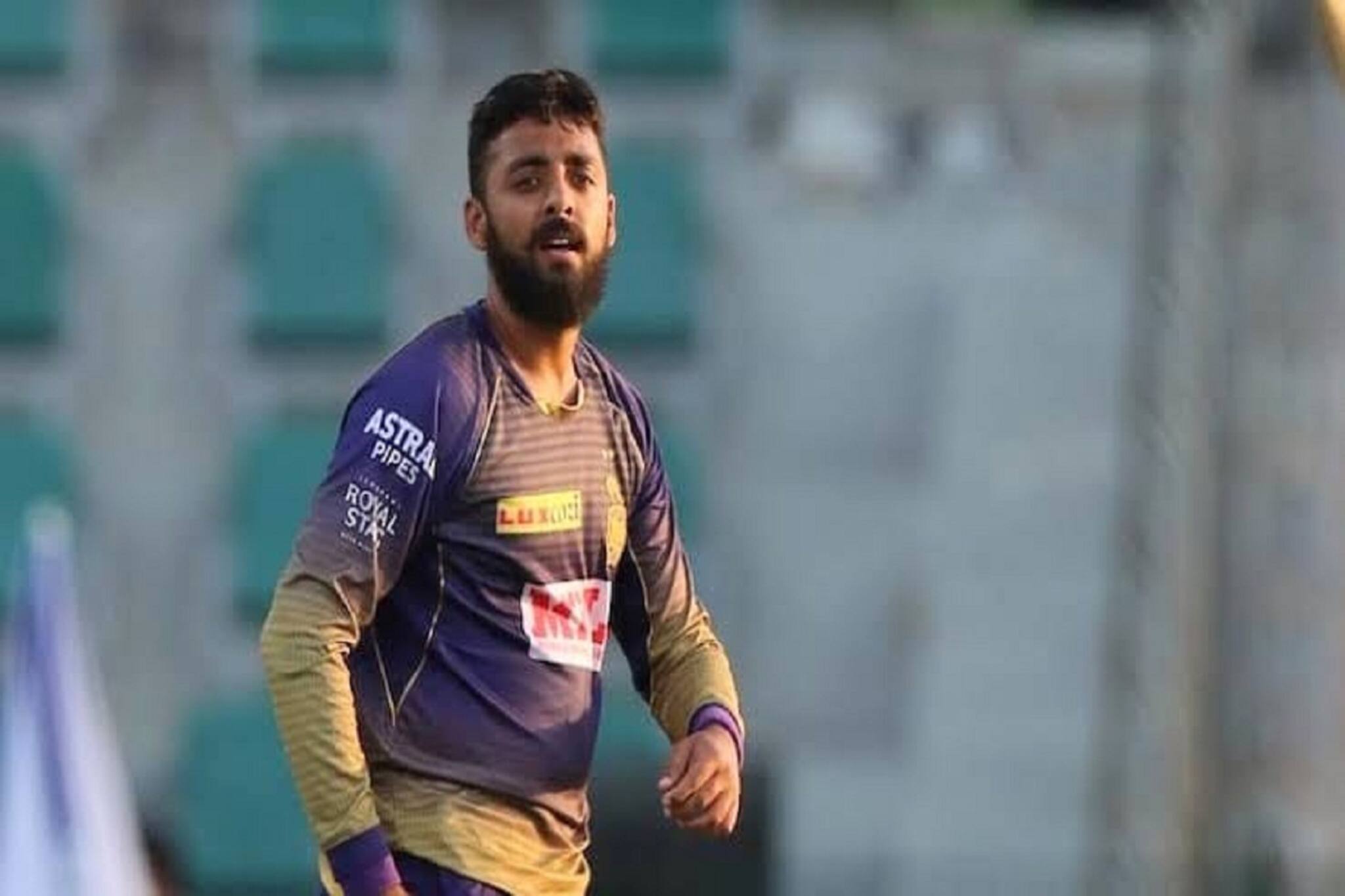 Varun Chakravarthy T20 World Cup : হাঁটুর ব্যথায় কাতর বরুণকে নিয়ে চিন্তায় টিম ইন্ডিয়া