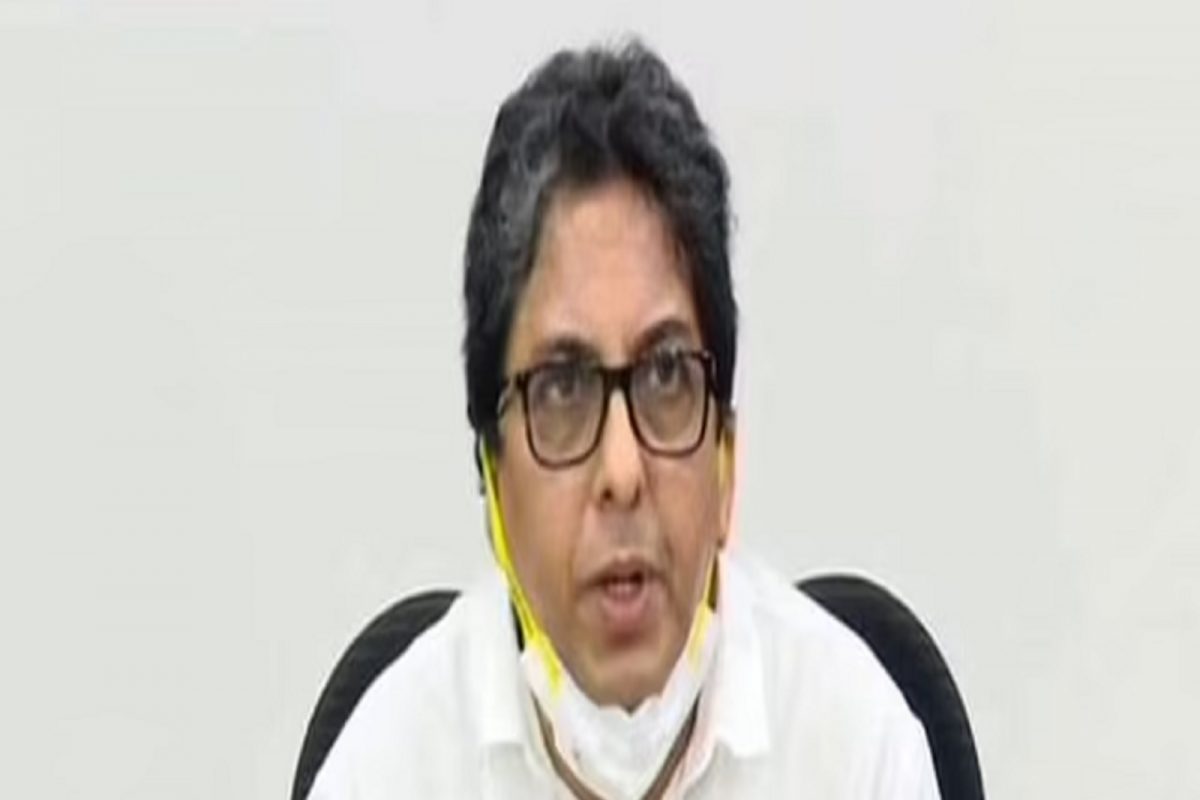 আলাপন বন্দ্যোপাধ্যায়কে প্রাণনাশের চিঠি কে পাঠাল! CCTV ফুটেজেই লুকিয়ে আছে উত্তর? আলাপন বন্দ্যোপাধ্যায়কে প্রাণনাশের চিঠি কে পাঠাল! CCTV ফুটেজেই লুকিয়ে আছে উত্তর?