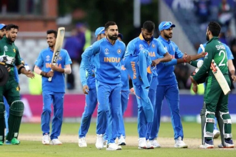২০০৮ সালে মুম্বইতে জঙ্গি হামলার পর থেকে ভারত-পাকিস্তান দ্বিপাক্ষিক সিরিজ বন্ধ। এখন আর মাদার অফ অল ব্যাটল- দেখার সুযোগ তেমন পান না ক্রিকেটপ্রেমীরা। এখন ভারত-পাকিস্তান মুখোমুখি হয় একমাত্র আইসিসি আয়োজিত টুর্নামেন্টে। আর এমন হাইভোল্টেজ ম্যাচ নিয়ে নাকি বেশি কিছু ভাবতে রাজি নন বিরাট কোহলি।