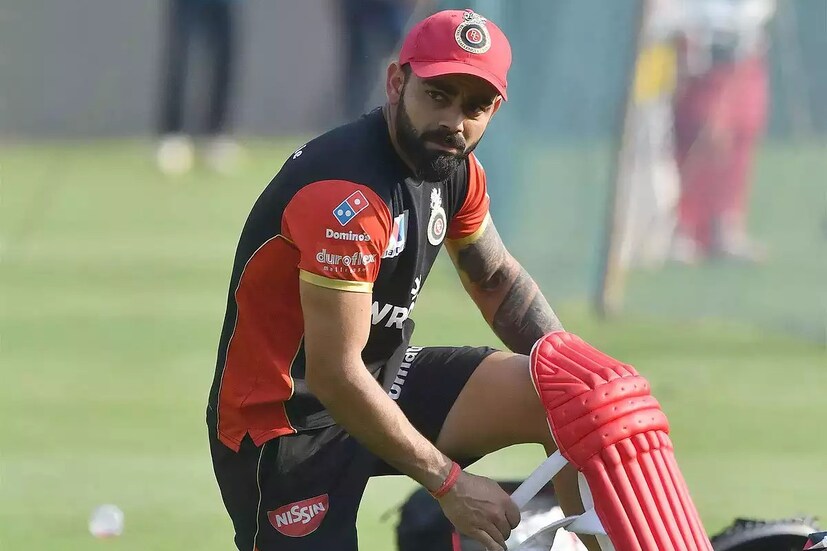 এখানেই শেষ নয়। আন্তর্জাতিক ক্রিকেটে এখনও পর্যন্ত দুবার ১৩৯ রানের ইনিংস খেলেছেন বিরাট কোহলি। আর এটাই তাঁর কেরিয়ারের সর্বোচ্চ ইনিংস। তা হলে বুঝতে পারছেন তো, কীভাবে ৩৯ সংখ্যাটা বিরাট কোহলির নামের সঙ্গে জড়িয়ে পড়েছে!