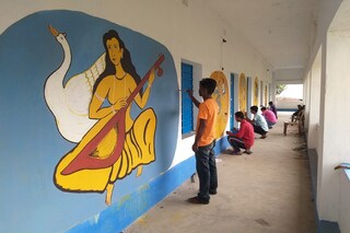 এই সমস্ত দিক নিয়ে ইতিমধ্যেই মধ্যশিক্ষা পর্ষদ এবং উচ্চ মাধ্যমিক শিক্ষা সংসদকে গাইডলাইন প্রস্তুত করার নির্দেশ দিয়েছেন মুখ্য সচিব। দ্রুত গাইডলাইন প্রস্তুত করে স্কুল গুলিকে পাঠানোর নির্দেশ দেওয়া হয়েছে।