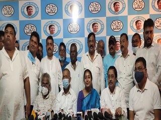 বিজেপি ছেড়ে তৃণমূলে