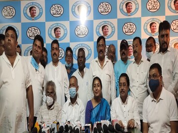 বিজেপি ছেড়ে তৃণমূলে