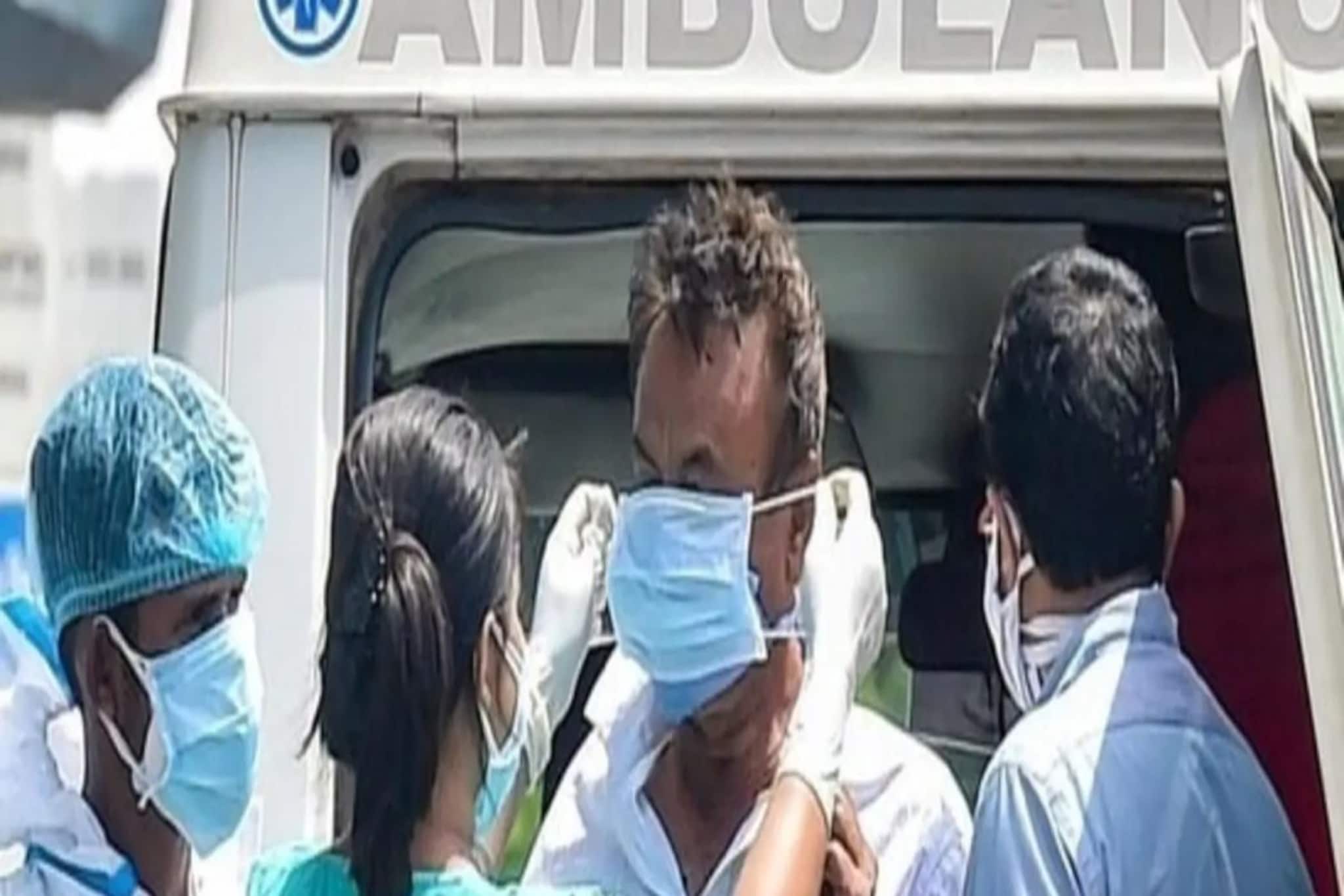 WB Covid-19 Update: বাংলায় ফের ঊর্ধ্বমুখী কোভিড-গ্রাফ, দীপাবলির আগে সিঁদুরে মেঘ দেখছে প্ৰশাসন...