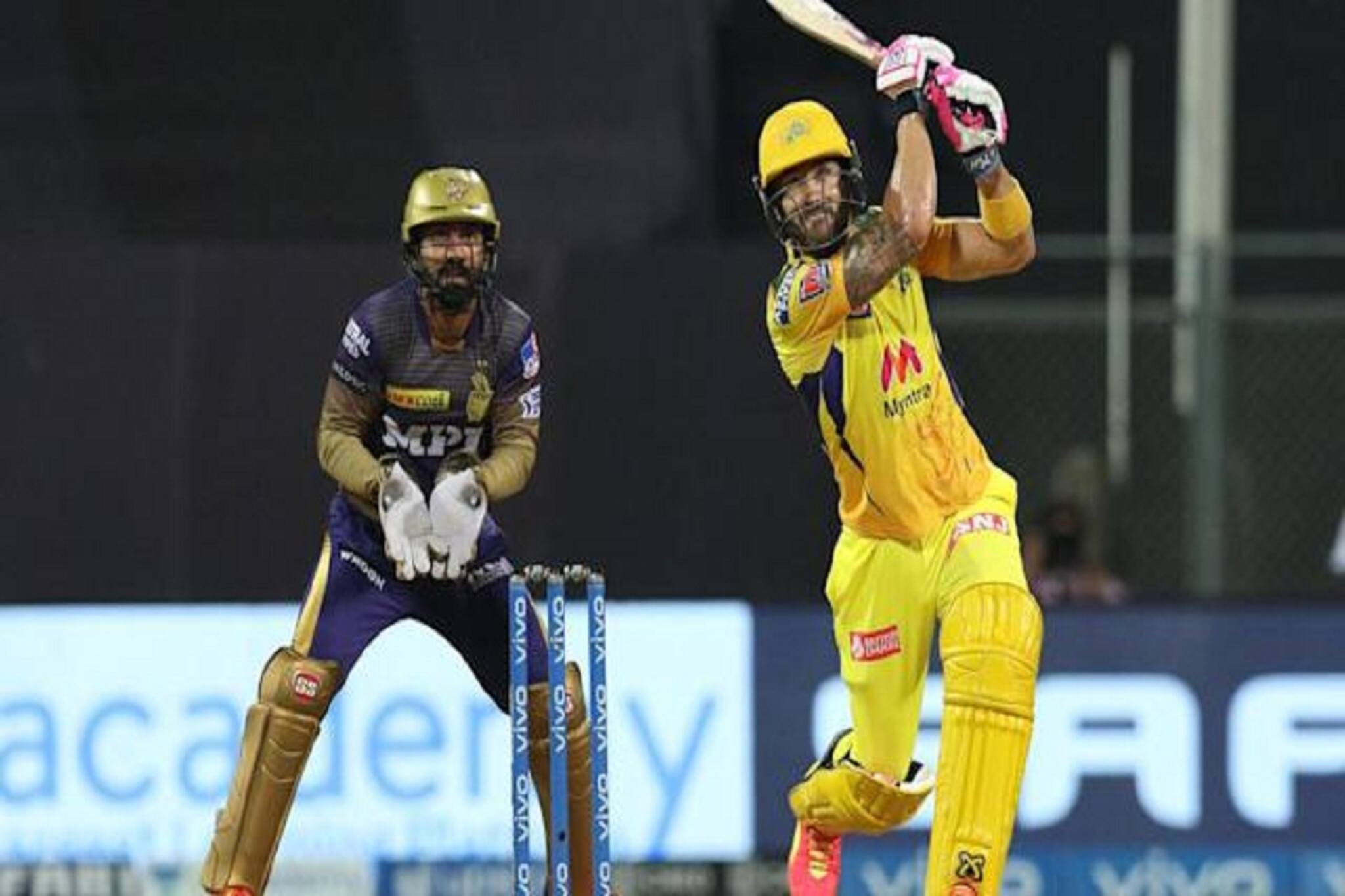 CSK vs KKR IPL Final 2021 First innings : দু প্লেসি, মইনের ব্যাটে বড় রান সিএসকে-র, চাপে কেকেআর