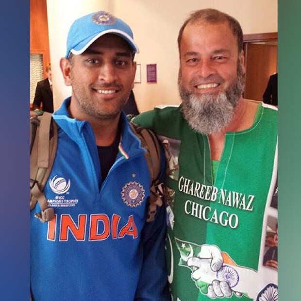 মহেন্দ্র সিং ধোনি যেদিন অবসর নিলেন, কয়েক কোটি ভক্তের মতো বশির চাচারও মন ভেঙেছিল। ধোনির সঙ্গে তিনিও অবসরে গিয়েছিলেন। ২২ গজের লড়াই দেখতে আর আসতেন না মাঠে।