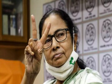 জাতীয় স্তরে উত্তরণের পর্ব শুরু মমতা বন্দ্যোপাধ্যায়ের