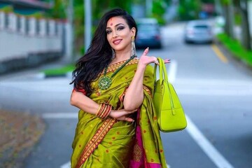 সবুজ শাড়ি বা গাউনের সঙ্গে কেমন হবে সাজ! দেখে নিন টলি তারকাদের লুক