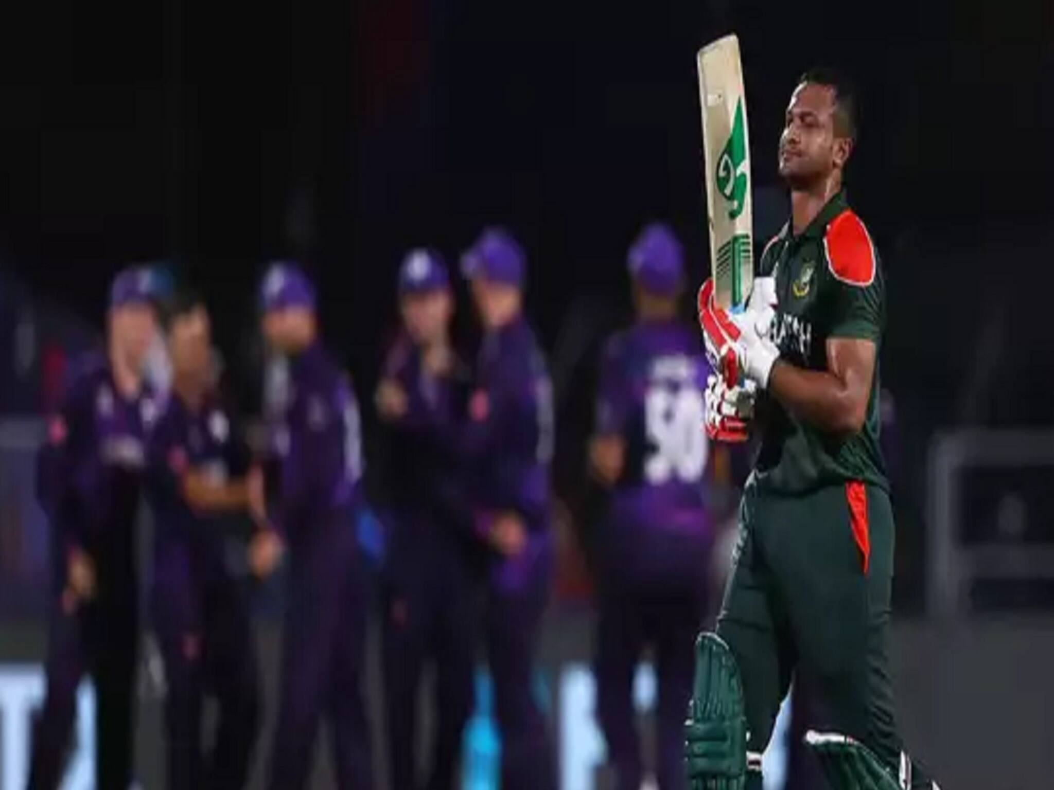 Shakib Al Hasan: হ্যামস্ট্রিংয়ে চোট, টি২০ বিশ্বকাপ থেকেই ছিটকে গেলেন সাকিব !