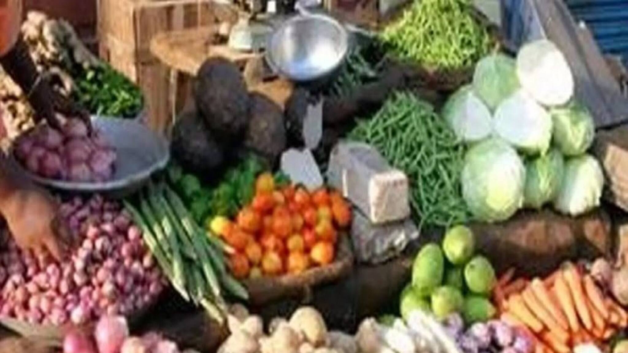 Vegetable Price Hike: বাজার করতে গিয়ে পকেট খালি মধ্যবিত্তের, সবজির দামে আগুন