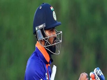 Pandya skips optional training