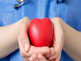 ওপেন হার্ট সার্জারি নয়, হৃদরোগীর নিরাময়ে ট্রান্সক্যাথিটার এওর্টিক ভালভ রিপ্লেসমেন্ট আদতে কী?