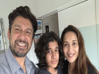 'ছেলে আমার মস্ত মানুষ...' সাধের চুল দান মাধুরী-পুত্রের, কারণ শুনেই সাবাশি দিচ্ছে গোটা দেশ