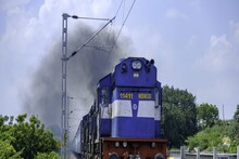 আর কোনও স্পেশ্যাল ট্রেন নয়, পুরনো ভাড়াতেই ফিরছে রেল! মন্ত্রকের বড় সিদ্ধান্ত
